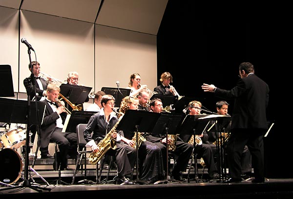 05 Frank-with-Band