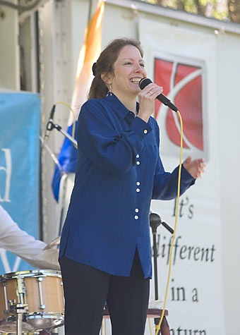 Reeves-Hillsborough-Fest-08